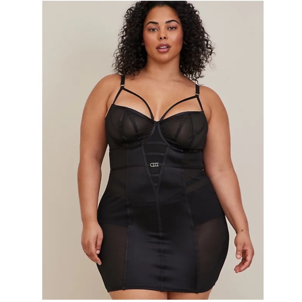 TORRID NWT STRAPPY UNDERWIRE CHEMISE - SATIN BLACK - Picture 1 of 6